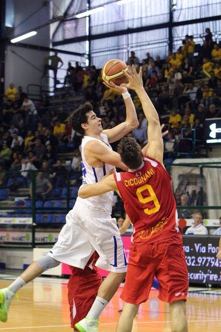 Mobyt-Ravenna, domani sera basket e solidarietà 