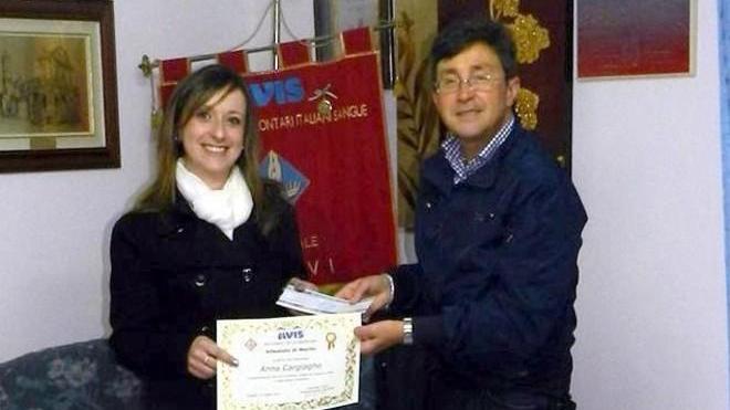 Avis: borsa di studio a una donatrice