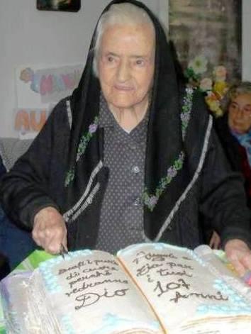 Si è spenta la nonnina del paese 