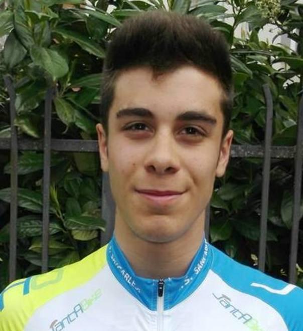 Donegà, rimonta solitaria e piazza d’onore 