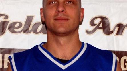 La Cestistica Argenta soffre, ma supera San Mamolo ed è terza