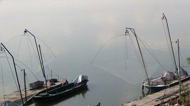 Rubata barca attraccata lungo il Po