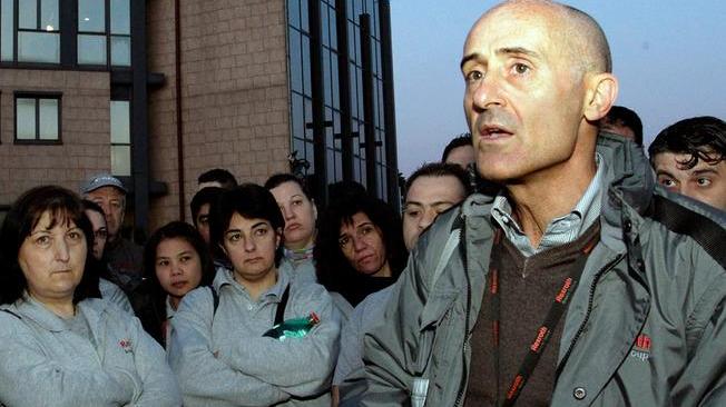 Nonantola, la Bosch riapre dopo il tornado tra applausi e lacrime - FOTO - VIDEO