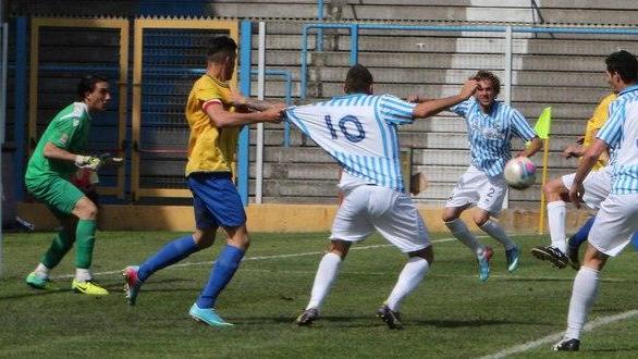 Varricchio re dei bomber «O faccio un altro anno qui oppure smetto di giocare»