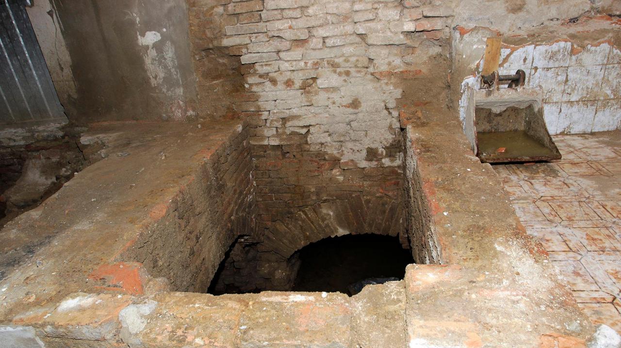 Sotto S. Eufemia spunta la Modena medievale -FOTO