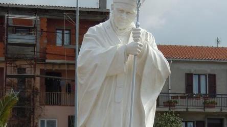 Una piazza intitolata a Giovanni Paolo II