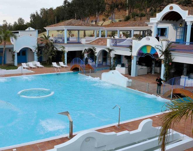 Stagione estiva al via, aprono gli hotel sul mare 