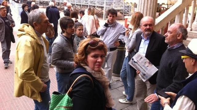 Sette candidati contro il sindaco: togli i divieti per i banchetti