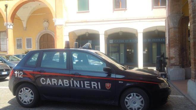 «La casa rischia di allagarsi, Portate tutto in giardino». E il falso idraulico si porta via i gioielli