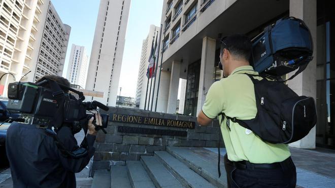 Giunta regionale, indagine sulle spese per auto blu