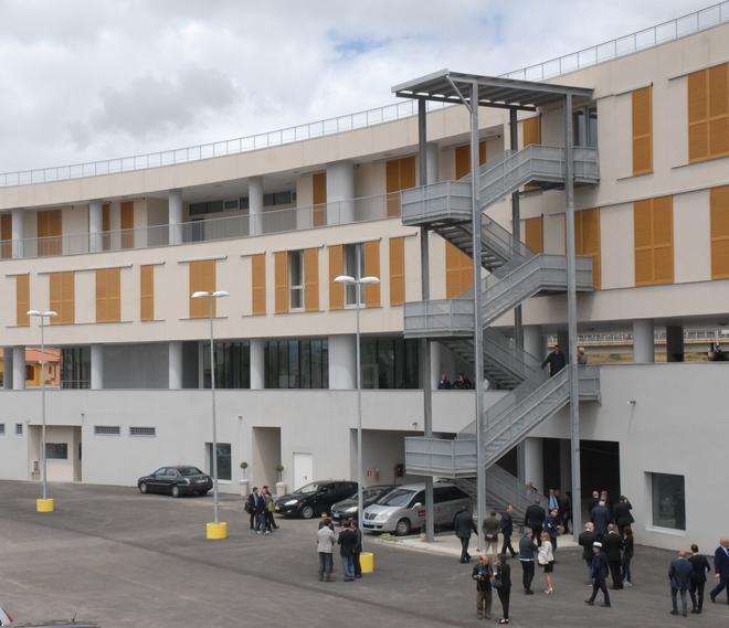 Olbia, banda di ragazze pesta una minorenne 