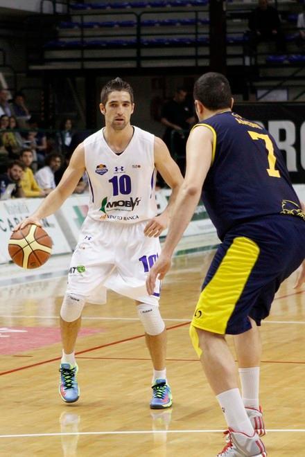 L’allenatore dell’Acmar Ravenna agli arbitri:«Non squalificate Ferri» 