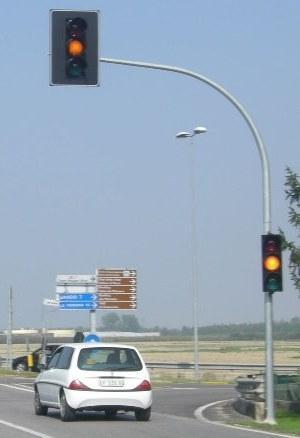 Apre la variante alla statale Adriatica