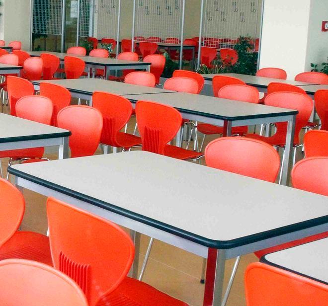 Sindacati contro Serenissima «Vuol pagare il 30% in meno»