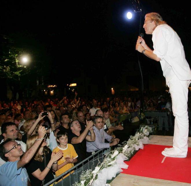 La notte bianca diventa benefica 