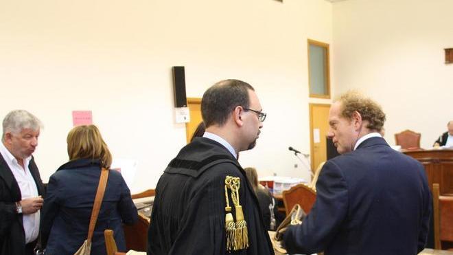 Per il crollo del Palasport la perizia finisce a Parigi