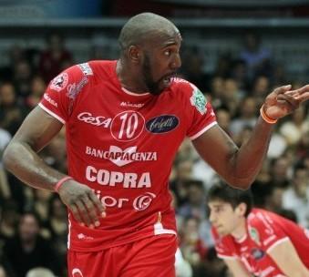 Casa Modena: il mercato è subito tutto in salita 