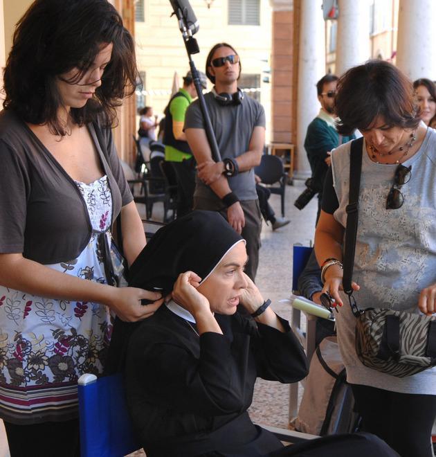 Suor Angela costa troppo: la fiction lascia Modena 