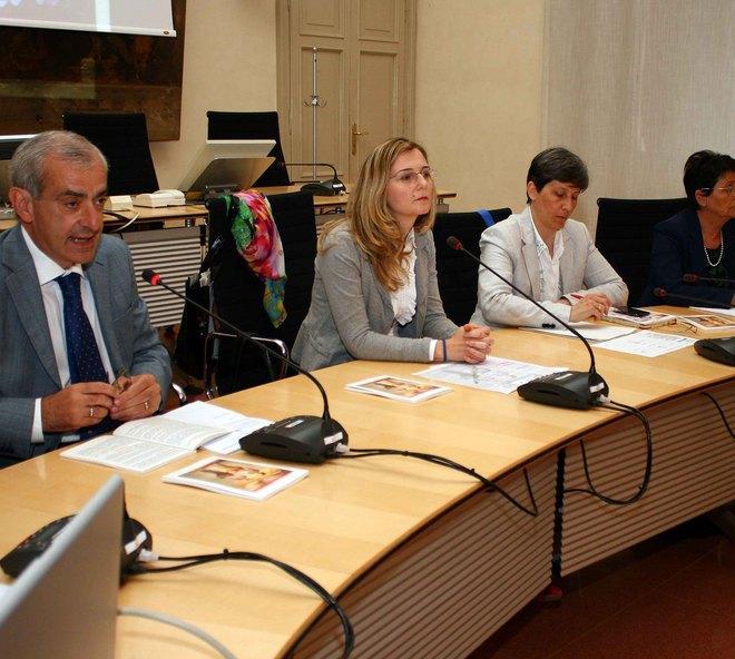 Falco, non ci sono acquirenti 