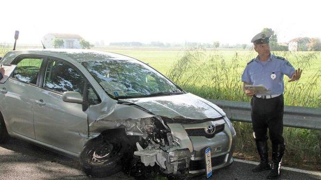 Scontro con ferite in via Pomposa