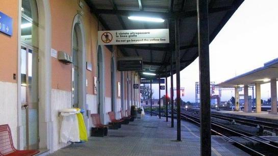 Trenitalia chiude l’officina di Sassari