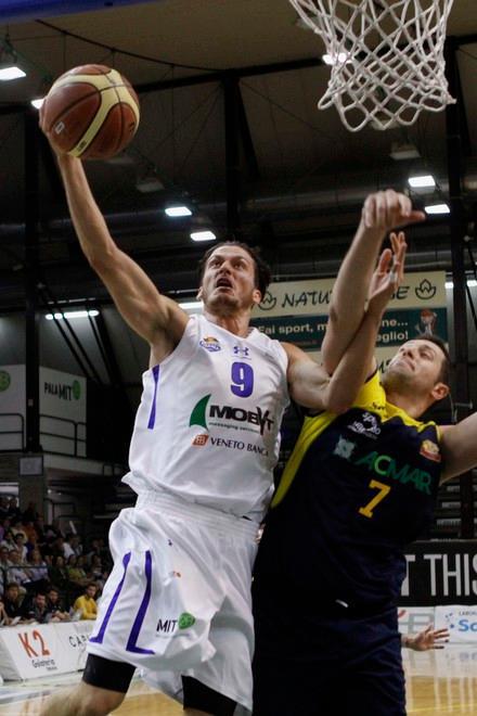 La Mobyt cade alla fine a Ravenna 