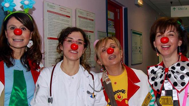 Domani in centro i clown di corsia