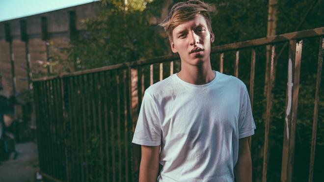 Ezra dopo aver spopolato con “Budapest” aprirà i Bastille