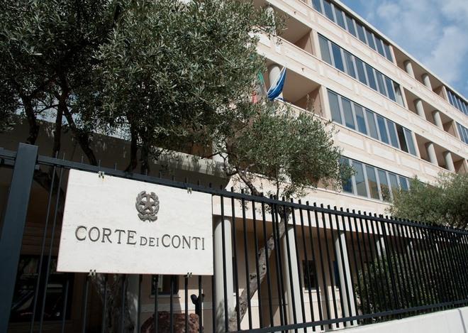 Società partecipate dei comuni sardi, un caos “mangiasoldi” 