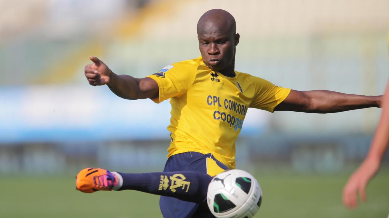 Calcio serie B/ Il Modena vince 3-1 con il Novara