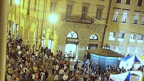Una notte, 100 appuntamenti di divertimento consapevole