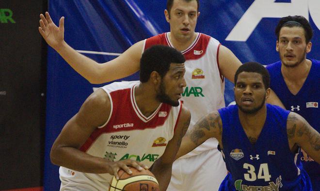 Mays sempre una spina nel fianco 