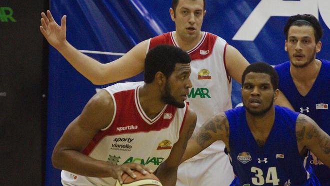 Mays sempre una spina nel fianco