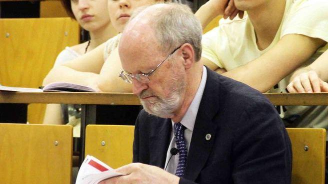 Premio Nobel all’università Grubbs con gli studenti