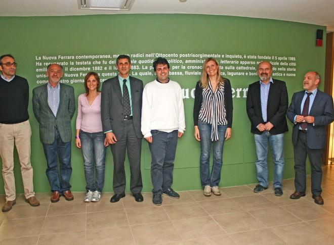 Biancaneve e i sette nani. Ovvero la campagna elettorale stitica 