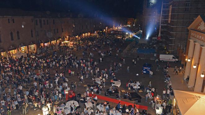 Carpi: la “notte bianca” ha fatto boom