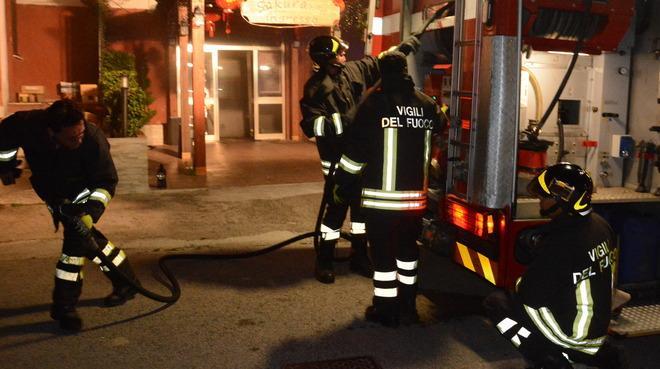 Incendio devasta il ristorante Sakura a Predda Niedda 