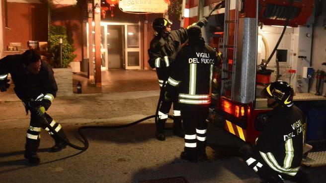 Incendio devasta il ristorante Sakura a Predda Niedda