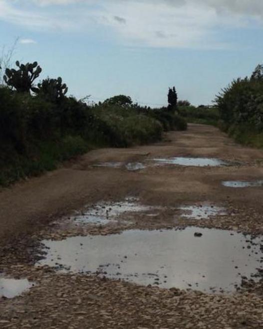 Strada disastrata, nuovo appello all’amministrazione