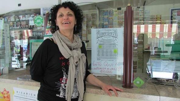 Super fortunato gratta e vince 100mila euro