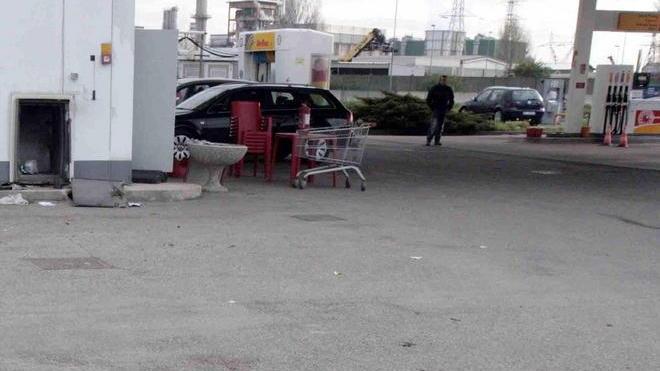 Si accascia sul volante Ucciso da malore fulmineo