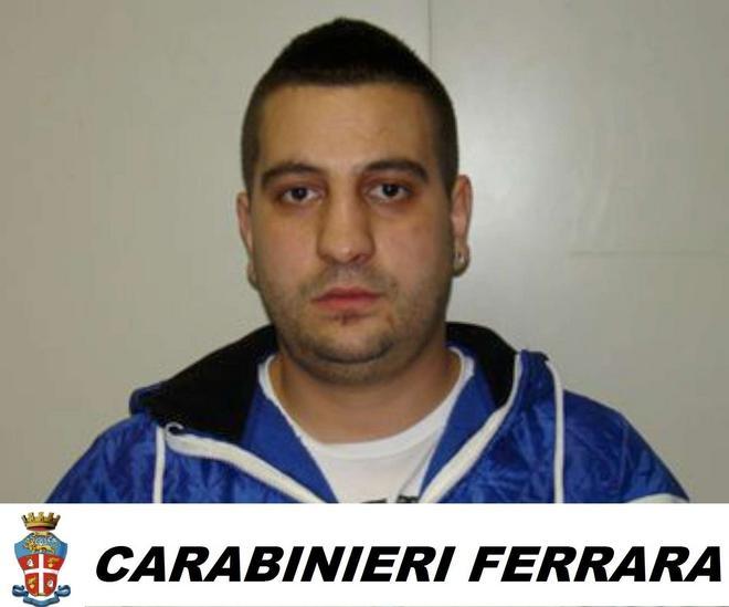 Andava a spasso per la zona Gad ma era ricercato per rapina 