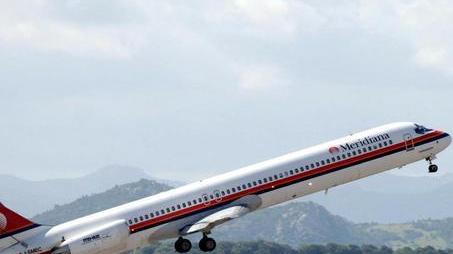 Meridiana in picchiata Deiana: tagli inevitabili