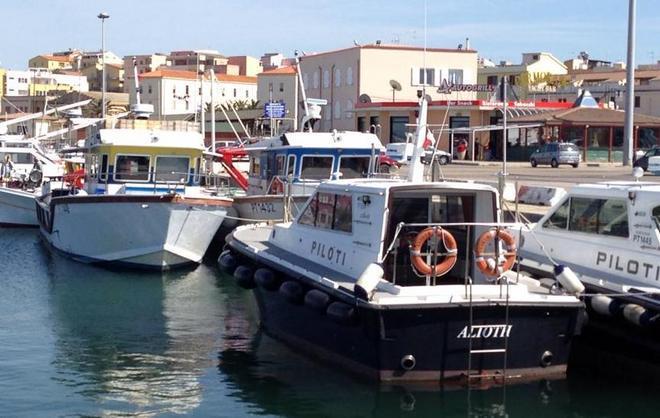 Ordinanza per le banchine del porto commerciale 