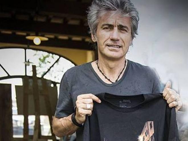 Ligabue ha “sposato” i suoi amici 