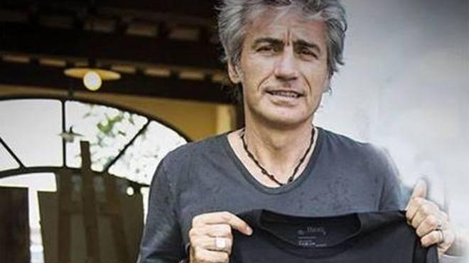 Ligabue ha “sposato” i suoi amici