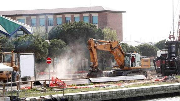 Continua la protesta sulla sicurezza del porto a Porto Garibaldi