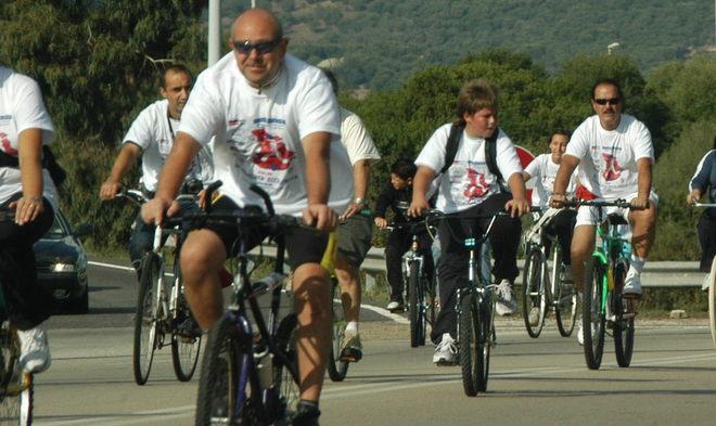 Una pedalata per la solidarietà 