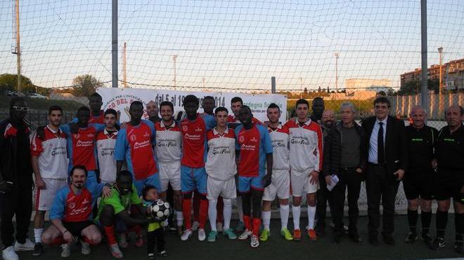 La solidarietà è sul campo di calcio