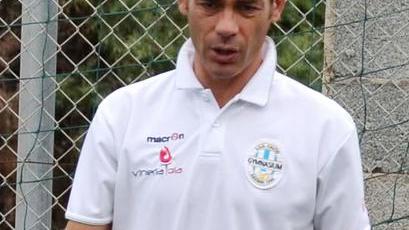 «Ho avuto tanto dal pallone e non lo mollo»